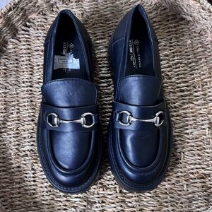 EUC Call It Spring black CLUELESS horse bit preppy Loafers Size 7.5 excellent❤️